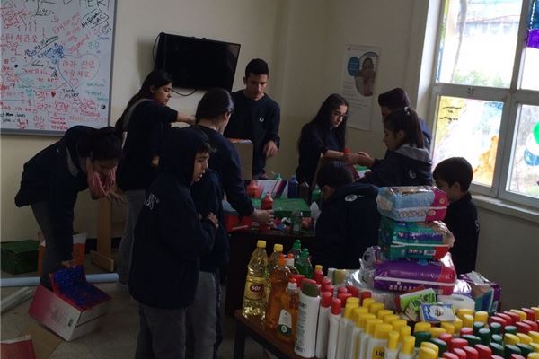 FMIS Students Raise Necessities for Families in Need